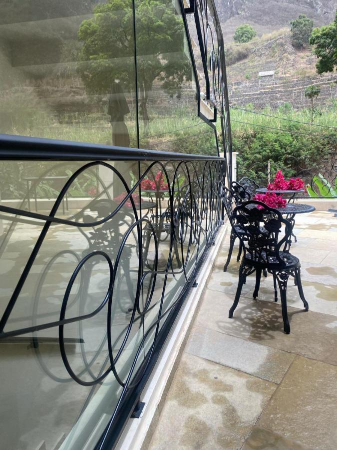 Hotel Chateau Georgette Pombas ภายนอก รูปภาพ