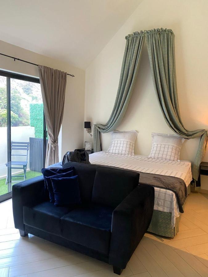 Hotel Chateau Georgette Pombas ภายนอก รูปภาพ
