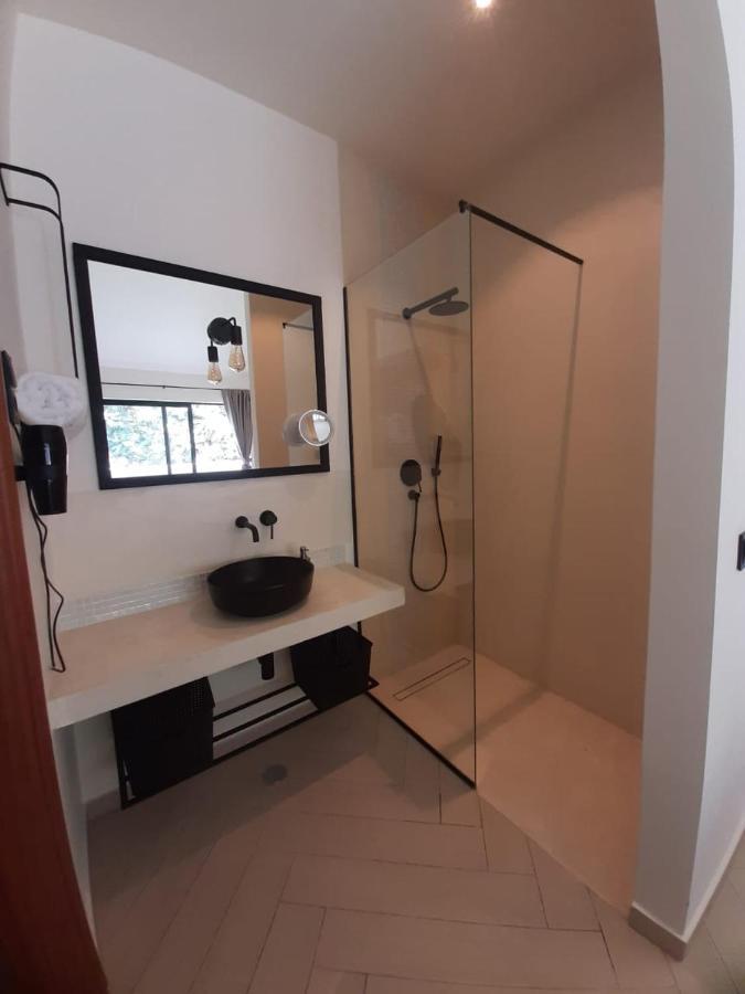 Hotel Chateau Georgette Pombas ภายนอก รูปภาพ